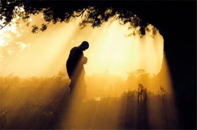​女人励志晚安心语正能量（朋友圈晚安励志语女人）
