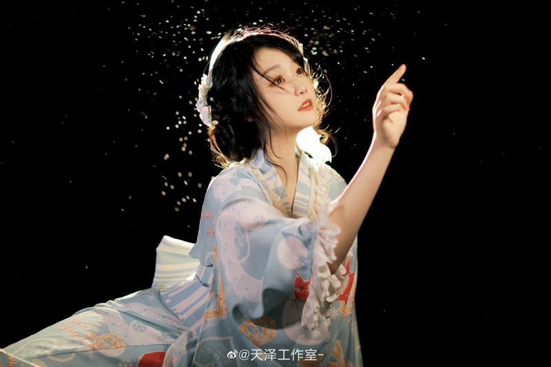 生活不易的句子经典语录(214句) 生活不易的句子经典语录(214句)
