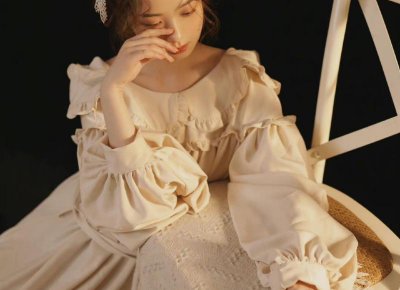 ​抖音捡田螺的文案句子（捡田螺违法吗）