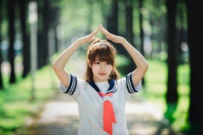 ​个性签名伤感女生好累(精选75句)