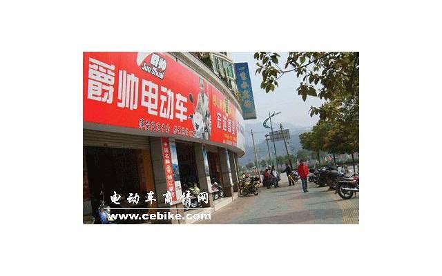 对爱人的情话简短的句子摘录100句