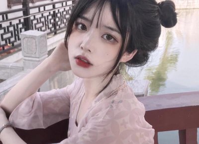 ​和女孩子聊天的话题和技巧
