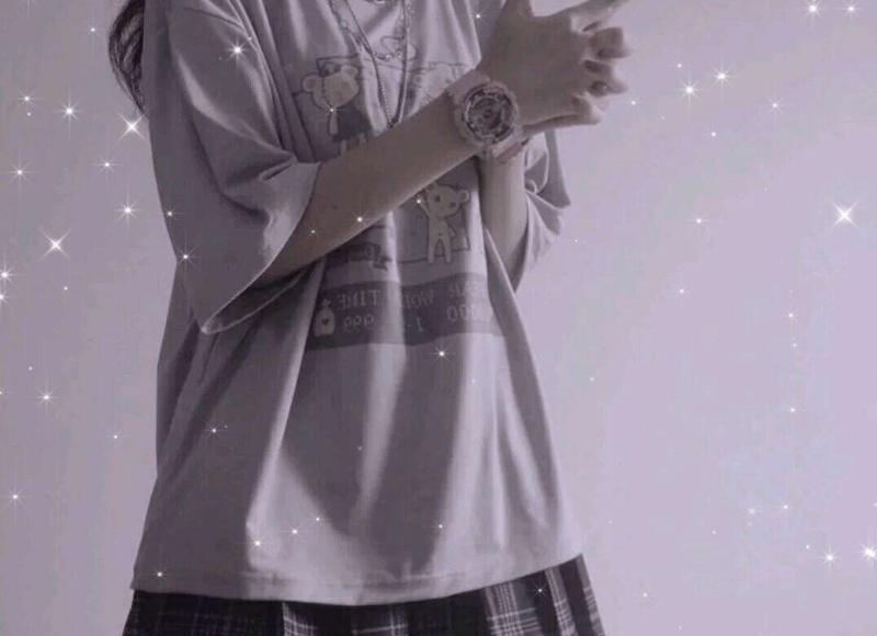 试探女生是否喜欢你的话(怎样用言语试探女孩子对你的感觉)
