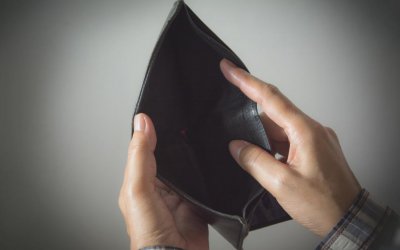 ​工作 3 年，存款 5000，普通人存钱有多难