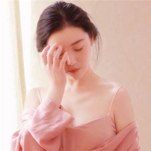 ​常筠玲的伤感抖音句子（24句抖音很火的短句）