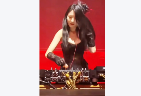 1760892933128523.png image.png
